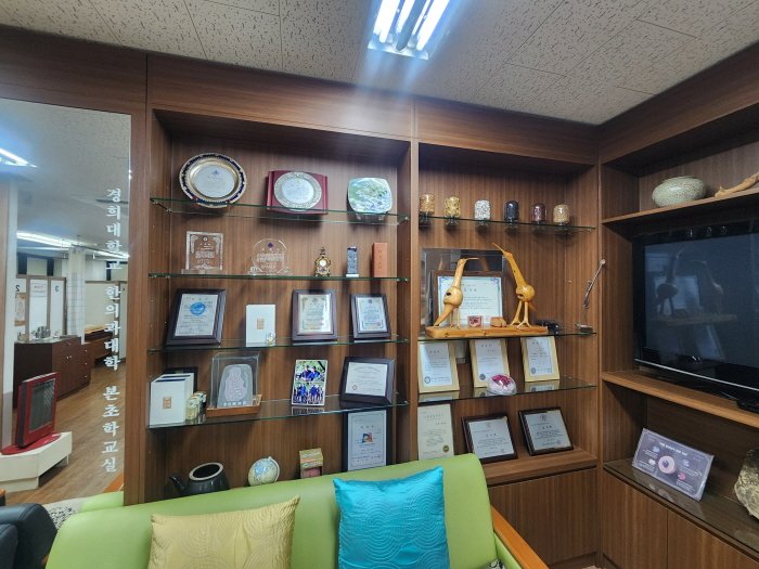 강남 얼굴 두피 지루성피부염 치료 잘하는 한의원
